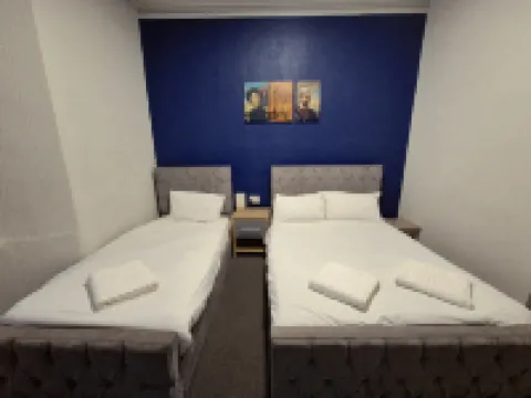 OYO Ivy Hotel