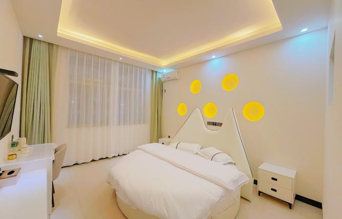 Jinxuange Zhixuan Hotel (Huake Night Market)
