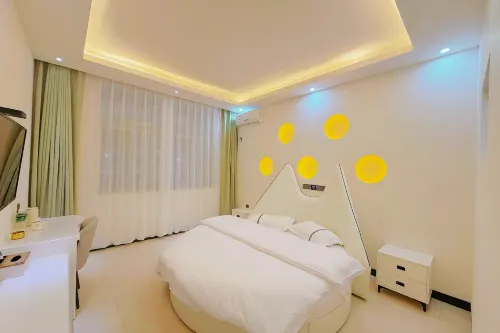 Jinxuange Zhixuan Hotel (Huake Night Market)