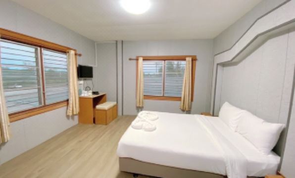 Nongkhai Tavilla Resort and Convention Center