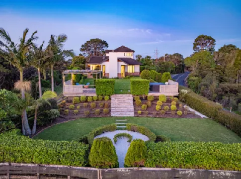 Main House + Guest House : Group Perfect Hotels near Albany