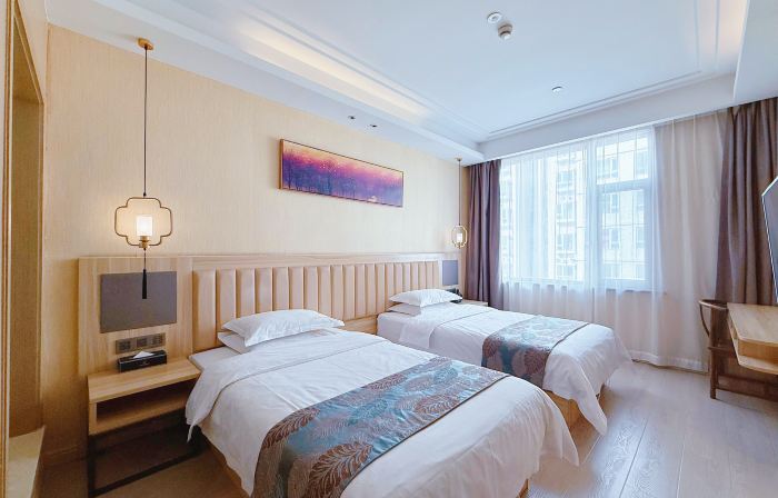 Runhe Hot Spring Hotel