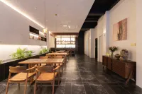 Afang · Youju Shanye Homestay (Guilin Yangshuo Eternal Love)