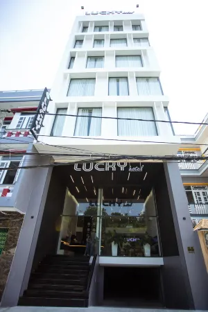 Lucky Hotel
