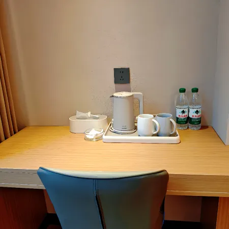 YABORRY HOTEL