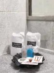 Asian Hotel - موقف سيارات