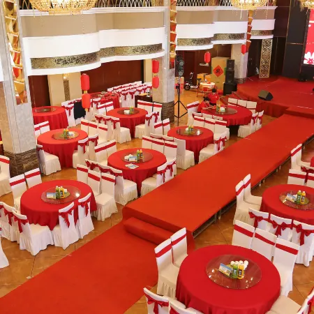 Pucheng Xinglong Hotel