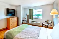 Oyo Townhouse Sulphur,LA Extended Stay I-10