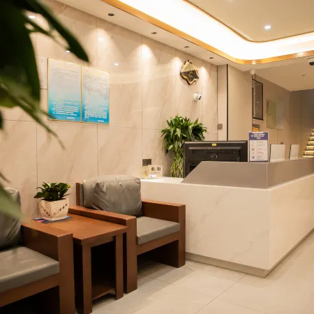 Sunite Zuoqi Changhong Hotel