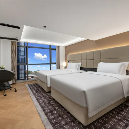Yaluo Hotel (Yichang Three Gorges Tourist Center Wanda Branch)