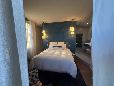 Le Clos Des Buis Charming Gîte AZUL Отели в г. 