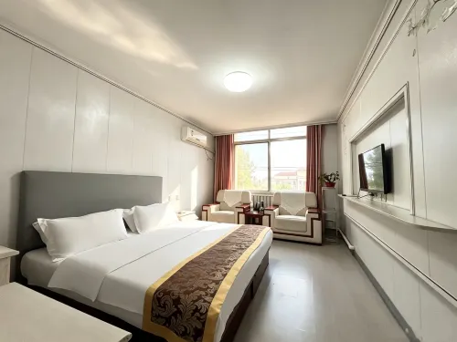 Jianfeng Business Hotel