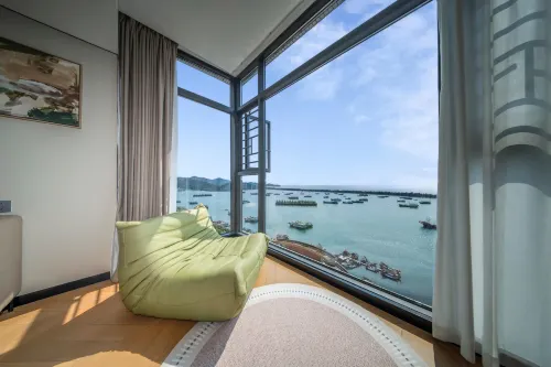 Haijing Holiday Hotel