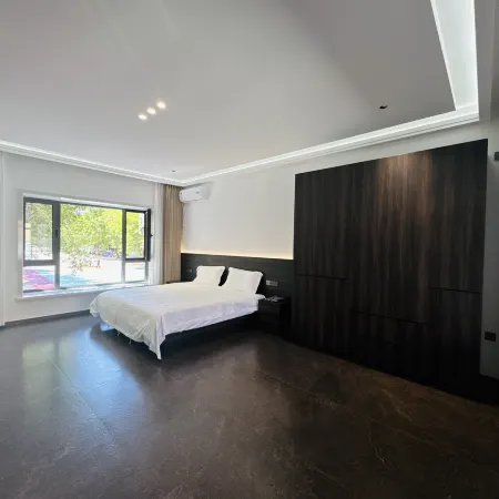 Chenyue Hotel