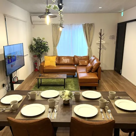 Nao's House USJ Ⅲ Отели рядом с достопримечательностью «Железнодорожная станция Нисикудзё»
