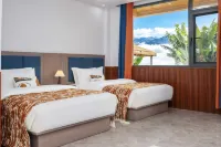 Wengwa Ancient Village, Jingmai Mountain · Erhong Mountain Lodge - Wi-Fi