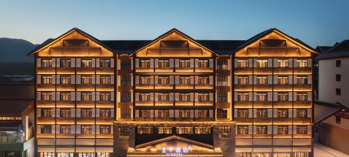 Quanjie Hotel (Borohot Sayram Lake Scenic Area Branch) Hotels in Bole