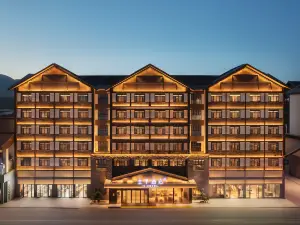Quanjie Hotel (Borohot Sayram Lake Scenic Area Branch)