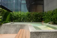 The 13 Palace - Hot Springs