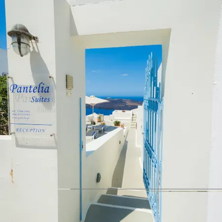 Pantelia Suites