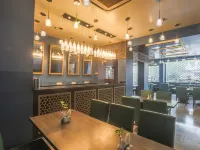 Vesta Sapphire Jaipur - A City Center Hotel Hotels near Galta Gate
