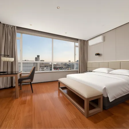 Jiayi International Hotel (Xingfu Road Xiangyang Railway Station)