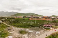 Floral · Lingjiu Mountain Hotel - Bjergudsigt
