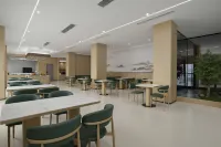 Yining Hotel (Nanjing Lishui Development Zone Airport Road) - فطور