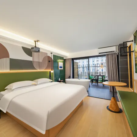 Nancy Hotel (Nanning Railway Station Chaoyang Square)