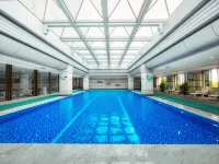 โรงแรมนานาชาติฉางหง - ที่มีสระว่ายน้ำ