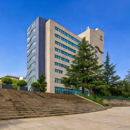 Anning Dream Joy Hotel (Kungang Hospital Kunming Industrial Vocational and Technical College)