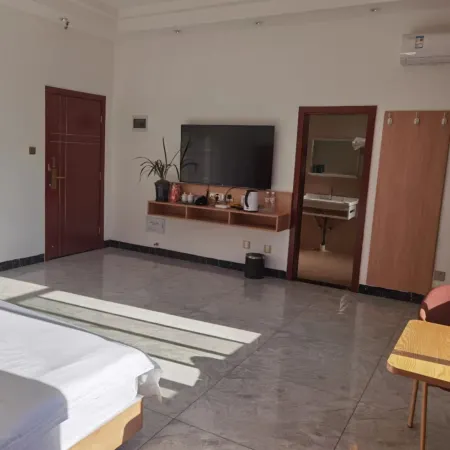 Peace Hotel