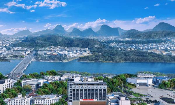 Xiangbishan Port House | City core stroll city center hotel (Guilin two rivers and four lakes store)
