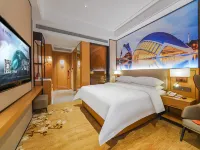 Vienna Hotel (Yichun Tonggu World Trade Square Branch)