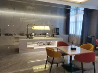 Pullman Grand Hotel (Anlu Dongda Times Square) - breakfast