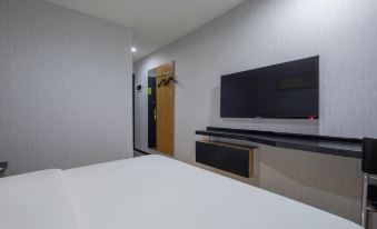 GreenTree Alliance Hotel (Yantai Red Star Macalline)