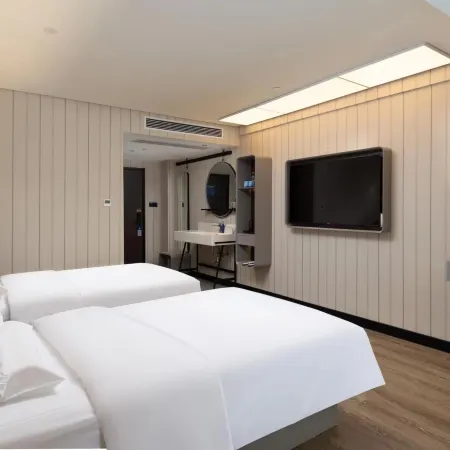HanTing Hotel (Municipal Plaza, Wushan, Chongqing)
