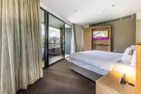 Crowne Plaza Canberra Hôtels à : Campbell