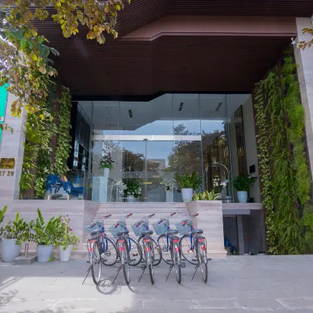 Grand Ocean Luxury Boutique Hotel