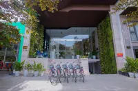 Grand Ocean Luxury Boutique Hotel Hotels near Trầm hương thùy duyên.垂缘沉香