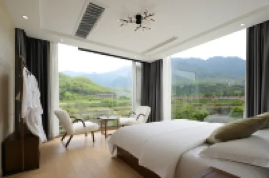 Qianyu·ZELIN  Starry Sky Beauty Accommodation (Anji Yunshang Grassland)