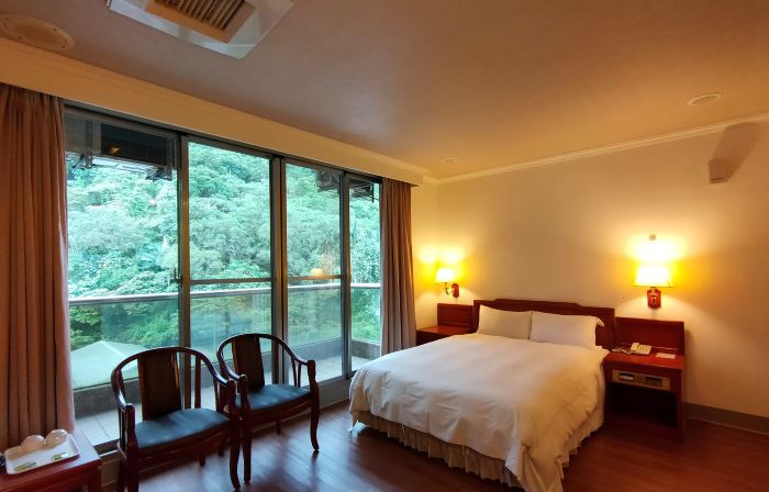 Crown Hotel