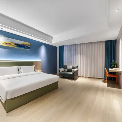Old Street  Hotel (Jinhua High-speed Railway Station Zhejiang Normal University South Gate) Hotels near Shuanglong Scenic Area