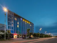 Qiaoyi Hotel (Longhu Taishan Road Branch) - خدمة نقل من وإلى المطار
