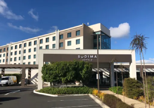 Sudima Auckland Airport Hotel a 