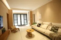 Lushan Muyuxu Homestay (Lushan Scenic Area Dishuidong Branch) - Pools