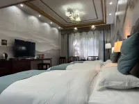 Wudang Mountain Xiuyun Pavilion Hotel in zona Taihe Temple