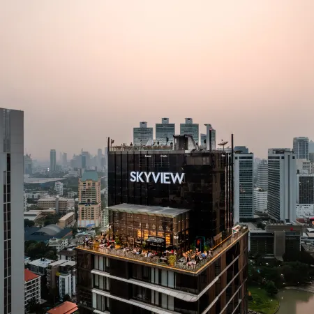 SKYVIEW Hotel Bangkok - Em District Отели рядом с достопримечательностью «Торговый центр EmQuartier»