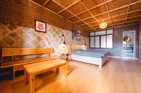 Four Islands Haitang B&B - بار