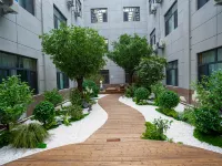 James Joyce Coffetel Hotel (Bazhou Xinghua Road Fengze Pedestrian Street) Hotels in Bazhou